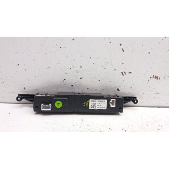 Recambio de display para kia cee´d (jd) 1.4 crdi 90 referencia OEM IAM 94510a2300wk  