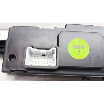 Recambio de display para kia cee´d (jd) 1.4 crdi 90 referencia OEM IAM 94510a2300wk  