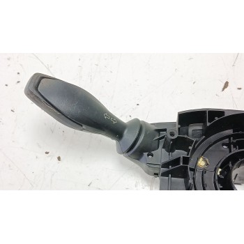 Recambio de mando multifuncion para ford fiesta vi (cb1, ccn) 1.25 referencia OEM IAM 8A6T13335AD  