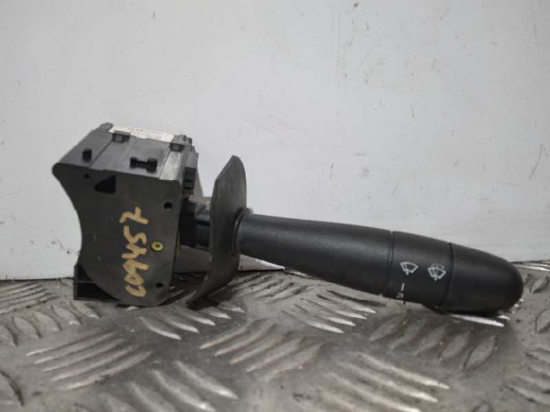 Recambio de mando limpia para renault kangoo (f/kc0) alize referencia OEM IAM 8200379529  