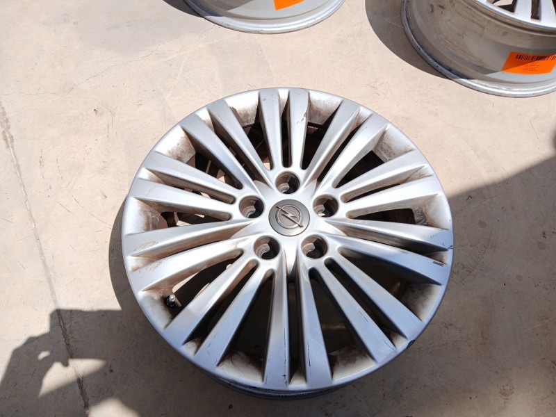 Recambio de llanta para opel astra j (p10) 1.6 cdti (68) referencia OEM IAM 13326346 X1 17 PULGADAS