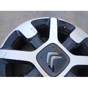 Recambio de llanta para citroën c4 cactus 1.6 bluehdi 100 referencia OEM IAM 9800494077 X1 17 pulgadas