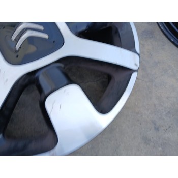 Recambio de llanta para citroën c4 cactus 1.6 bluehdi 100 referencia OEM IAM 9800494077 X1 17 pulgadas