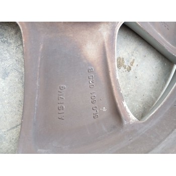 Recambio de llanta para skoda yeti (5l) 2.0 tdi referencia OEM IAM 5L0601025B X1 17 PULGADAS