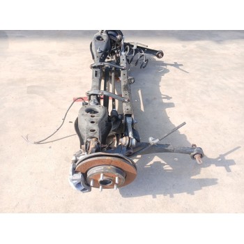 Recambio de puente trasero para toyota auris hybrid active referencia OEM IAM 4210102260  