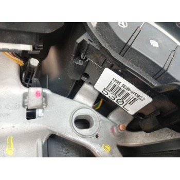 Recambio de volante para kia carens ( ) drive referencia OEM IAM 56100a4530  