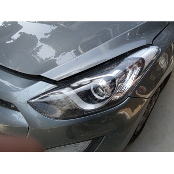 Recambio de faro izquierdo para hyundai i30 (gd) 1.4 crdi referencia OEM IAM 92101A6000  