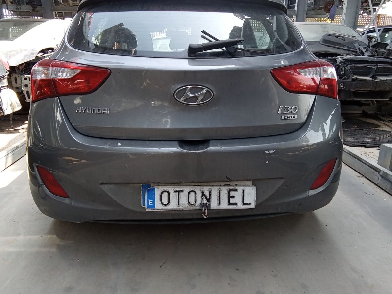 Recambio de paragolpes trasero para hyundai i30 (gd) 1.4 crdi referencia OEM IAM 86611A6000  