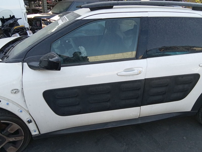 Recambio de puerta delantera izquierda para citroën c4 cactus 1.6 bluehdi 100 referencia OEM IAM 9801012980  