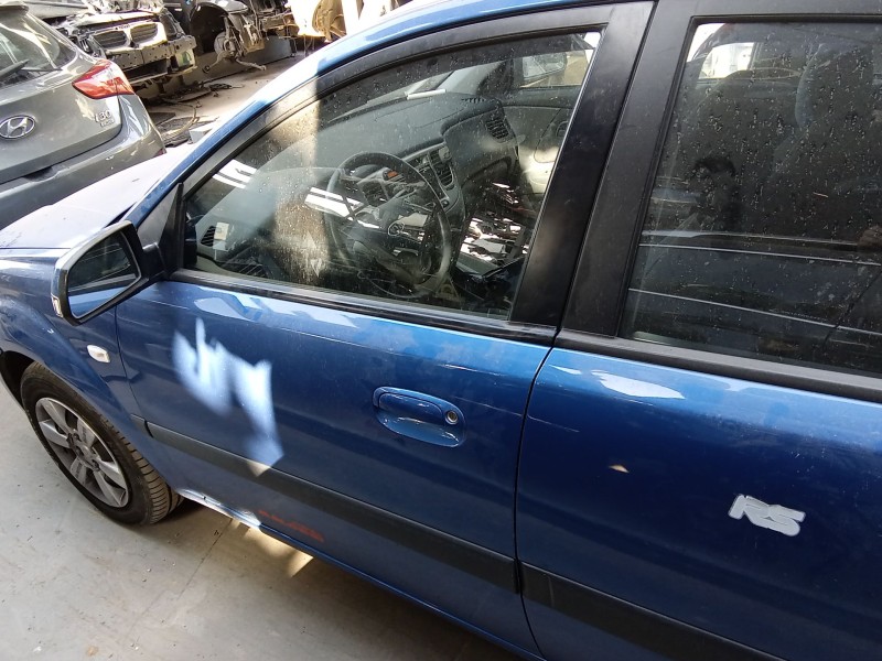 Recambio de puerta delantera izquierda para kia rio ii (jb) 1.5 crdi referencia OEM IAM 760031G010  