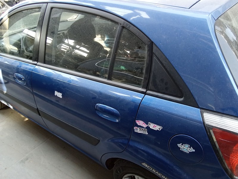 Recambio de puerta trasera izquierda para kia rio ii (jb) 1.5 crdi referencia OEM IAM 770031G220  