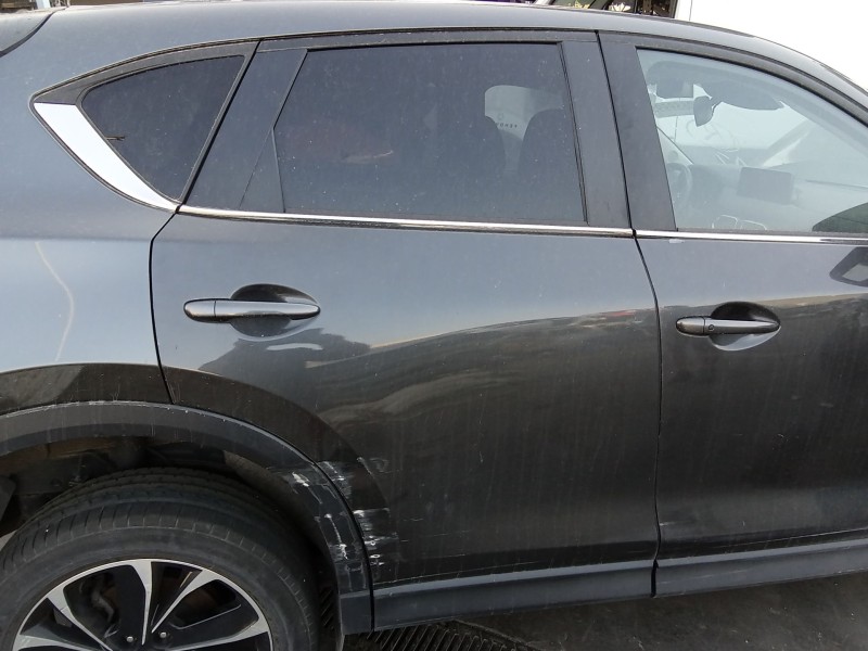 Recambio de puerta trasera derecha para mazda cx-5 (kf) 2.2 d referencia OEM IAM KBY07202XF  