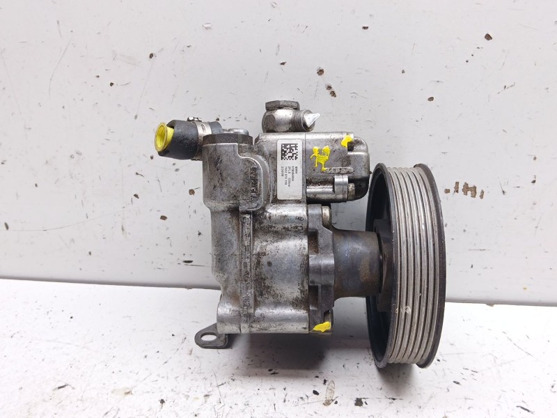 Recambio de bomba direccion para bmw 5 (e60) 520 d referencia OEM IAM 678084804  