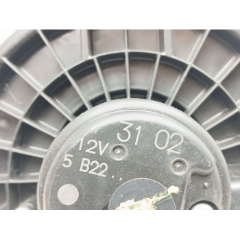 Recambio de motor calefaccion para toyota yaris hybrid active referencia OEM IAM 871030D220  