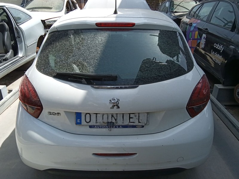 Recambio de porton trasero para peugeot 208 i (ca_, cc_) 1.2 puretech 82 referencia OEM IAM 9810682180  