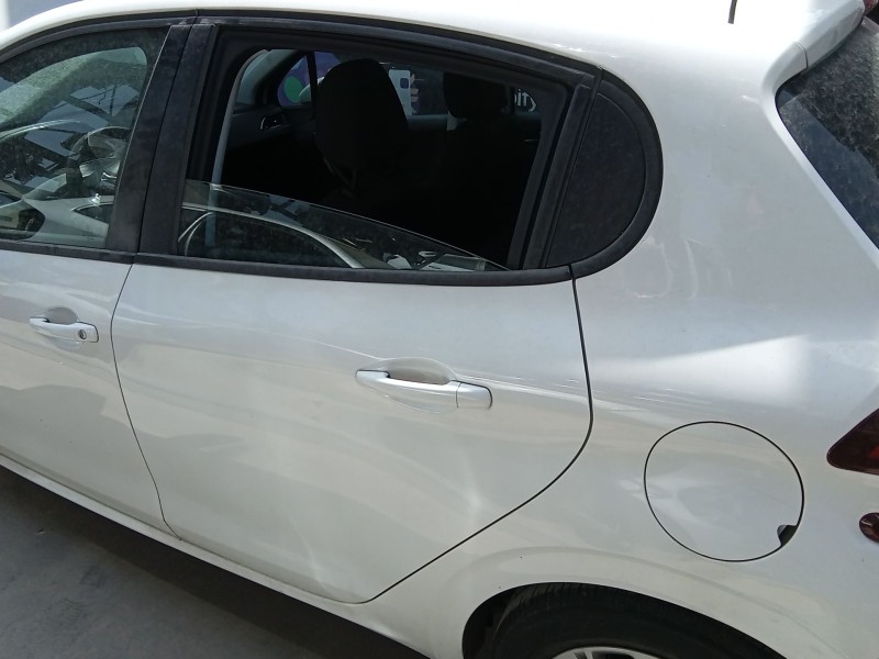 Recambio de puerta trasera izquierda para peugeot 208 i (ca_, cc_) 1.2 puretech 82 referencia OEM IAM 9671907580  