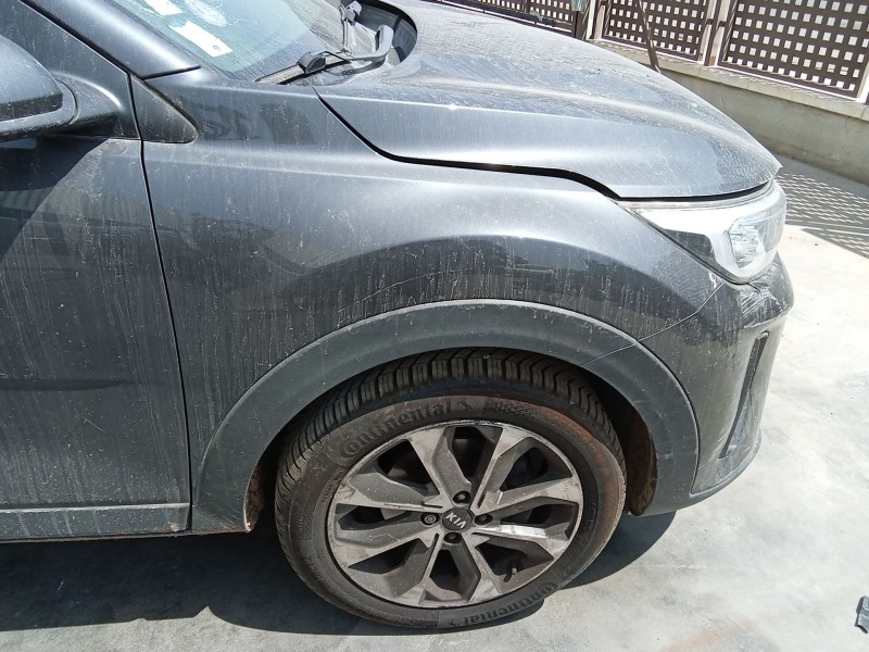 Recambio de aleta delantera derecha para kia stonic (yb) 1.4 cvvt referencia OEM IAM 66321H8401  