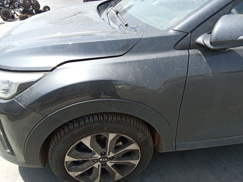 Recambio de aleta delantera izquierda para kia stonic (yb) 1.4 cvvt referencia OEM IAM 66311H8401  
