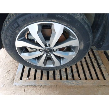 Recambio de juego llantas para kia stonic (yb) 1.2 cvvt referencia OEM IAM 52910h82706jx16 52910h8270 