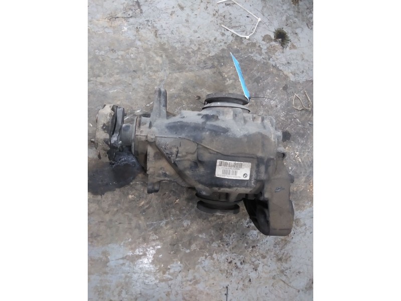 Recambio de diferencial trasero para bmw 1 (e87) 120 d referencia OEM IAM 752430504  3 tornillos