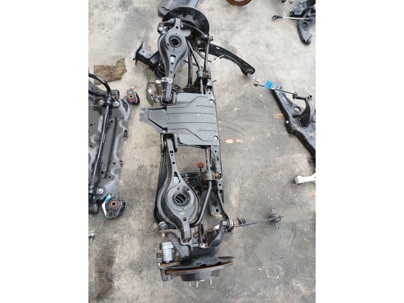 Recambio de puente trasero para ford kuga ii (dm2) 1.5 ecoboost referencia OEM IAM 1820611  