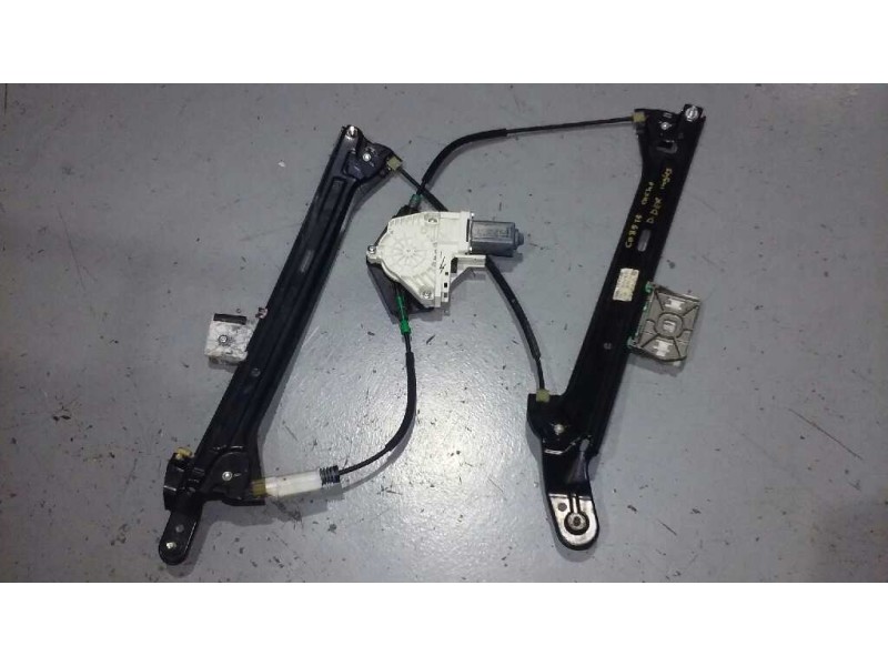Recambio de elevalunas delantero derecho para audi a4 berlina (8e) 2.0 tdi 16v (103kw) referencia OEM IAM   2 PINS
