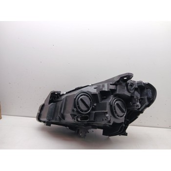 Recambio de faro derecho para mercedes-benz clase b (w246) 1.8 cdi cat referencia OEM IAM 2468200261  11506102
