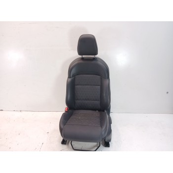 ASIENTO DELANTERO IZQUIERDO 