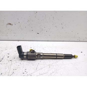 Recambio de inyector para volkswagen passat lim. (362) advance bluemotion referencia OEM IAM 03L130277B  