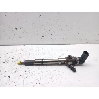 Recambio de inyector para volkswagen passat lim. (362) advance bluemotion referencia OEM IAM 03L130277B  