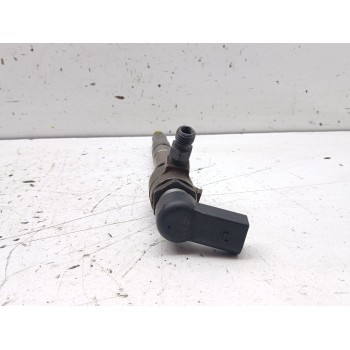 Recambio de inyector para volkswagen passat lim. (362) advance bluemotion referencia OEM IAM 03L130277B  