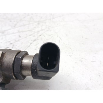 Recambio de inyector para volkswagen passat lim. (362) advance bluemotion referencia OEM IAM 03L130277B  