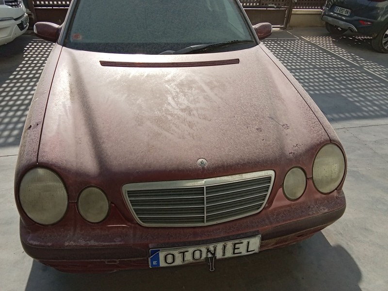Recambio de capot para mercedes-benz clase e (w210) e 270 cdi (210.016) referencia OEM IAM 210880095728  