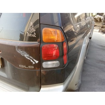 PILOTO TRASERO DERECHO 8330A030 