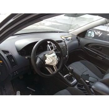 kia cee´d hatchback (ed) del año 2010
