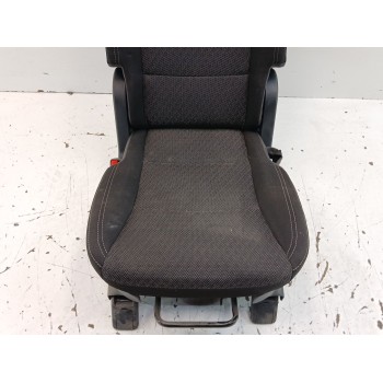 Recambio de asiento trasero medio para kia carens ( ) drive referencia OEM IAM   
