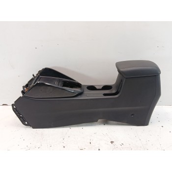 Recambio de apoyabrazos central para kia carens ( ) drive referencia OEM IAM 84610a4001  