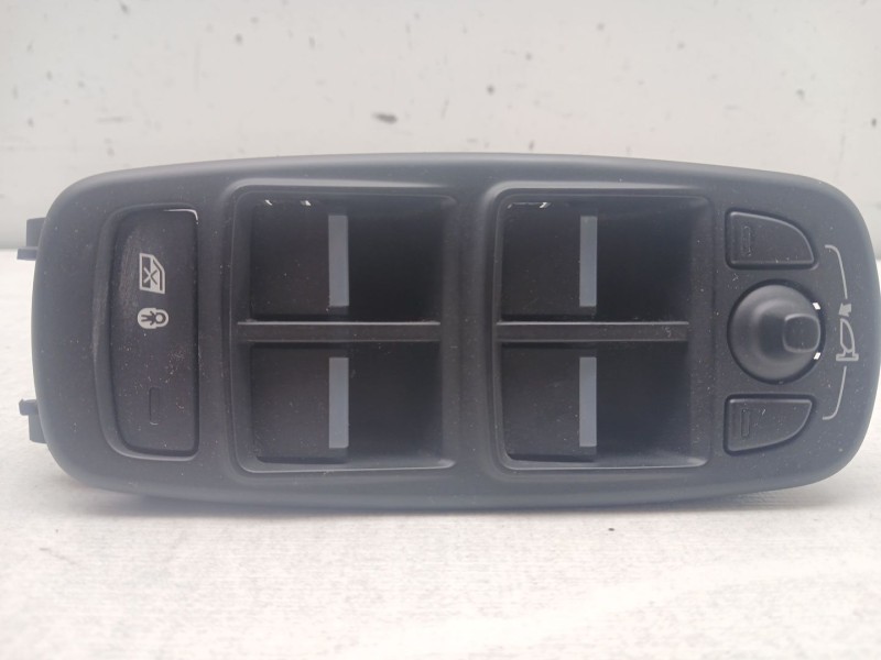 Recambio de mando elevalunas delantero izquierdo para jaguar xe (x760) 2.0 d referencia OEM IAM SPA028JT00F  