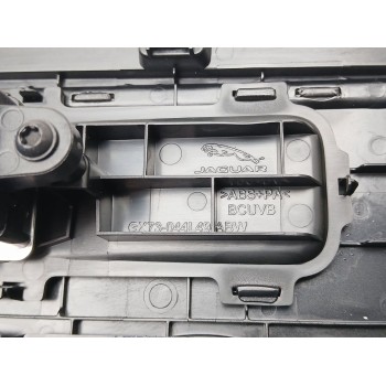 Recambio de consola central para jaguar xe (x760) 2.0 d referencia OEM IAM gx73044e04a gx7314b790ag 