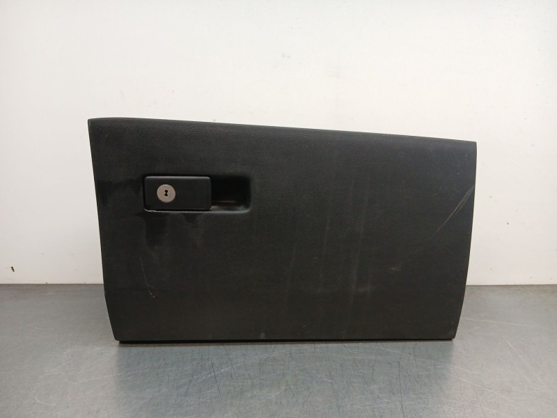 Recambio de guantera para kia sportage basic 2wd referencia OEM IAM 84510f1000  