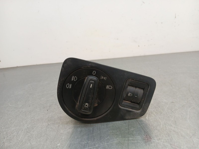 Recambio de mando luces para volkswagen golf vii lim. business bluemotion tech. referencia OEM IAM 5g1858341d  