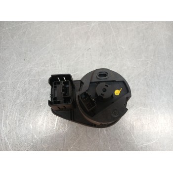 Recambio de mando luces para volkswagen golf vii lim. business bluemotion tech. referencia OEM IAM 5g1858341d  
