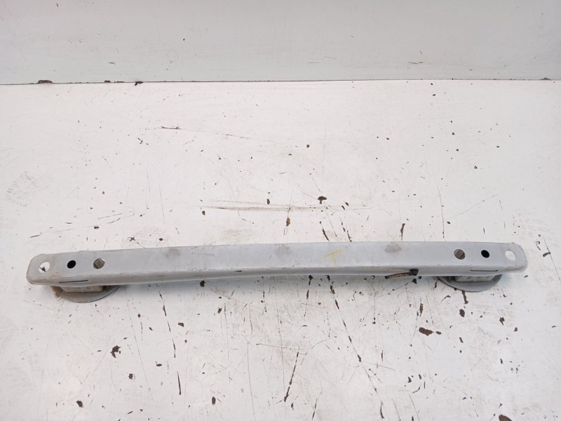 Recambio de refuerzo paragolpes trasero para peugeot 108 1.2 referencia OEM IAM B000813880  