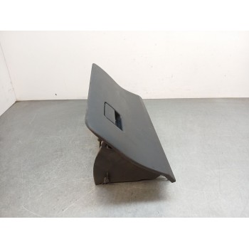 Recambio de guantera para toyota yaris hybrid active referencia OEM IAM 555500d151  