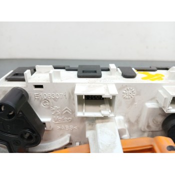 Recambio de mando calefaccion / aire acondicionado para peugeot 208 active referencia OEM IAM e1063071  