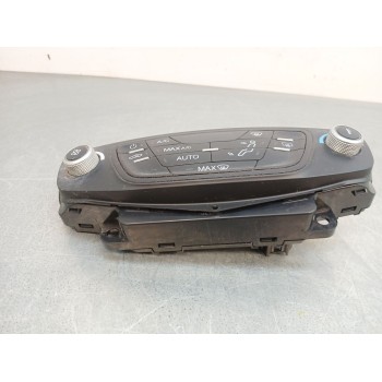 Recambio de mando climatizador para ford transit courier combi trend referencia OEM IAM e1067607c  