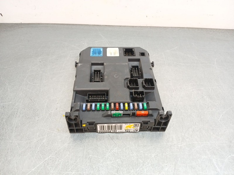 Recambio de centralita bsi para citroën ds3 limited edition referencia OEM IAM 9666952180  