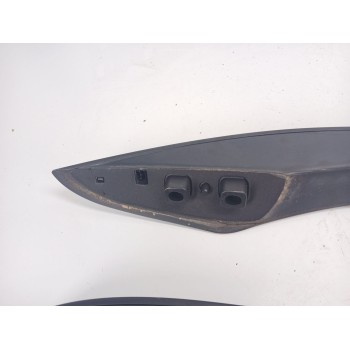 Recambio de barras techo para skoda yeti (5l) 2.0 tdi referencia OEM IAM 5L0860025B  