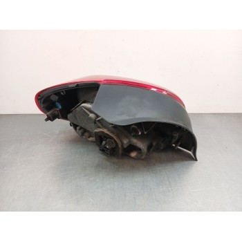 Recambio de piloto trasero derecho para citroën c3 iii (sx) 1.2 vti 82 referencia OEM IAM 9812257480  