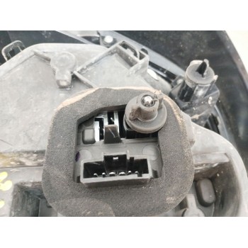 Recambio de piloto trasero derecho para citroën c3 iii (sx) 1.2 vti 82 referencia OEM IAM 9812257480  